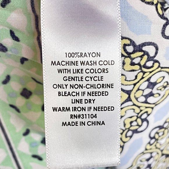 Crown & Ivy PS Sleeveless pale green and blue rayon shifty top - Picture 8 of 8